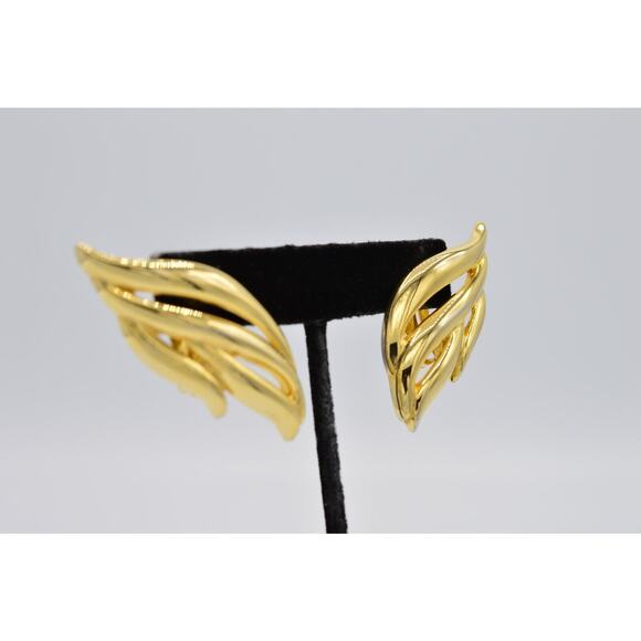 Givenchy Vintage Clip Earrings Shiny Gold Winged Heavy Chunky Signed Runway BinW - Picture 5 of 10